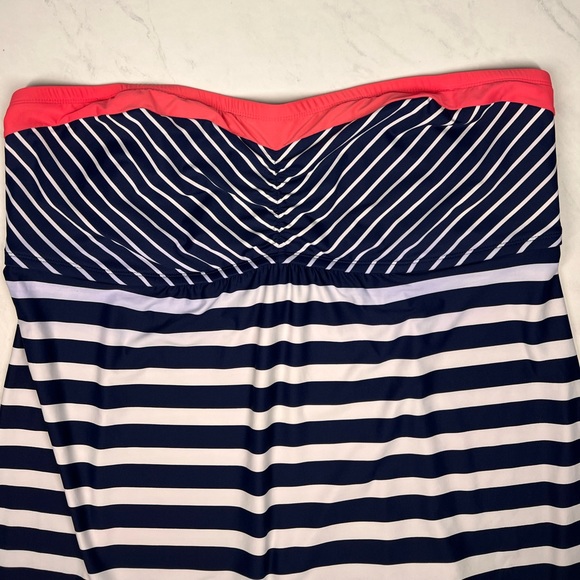 EUC Beach House Ship Shape Bandeau Tankini - Picture 6 of 11